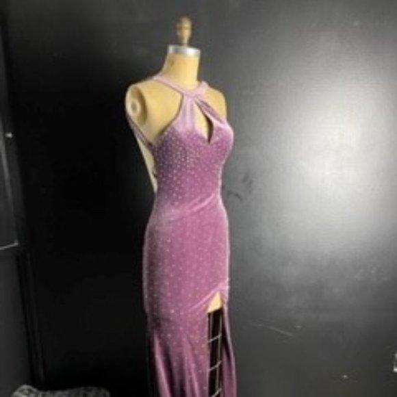 Jovani Purple velvet gown - Picture 1 of 4